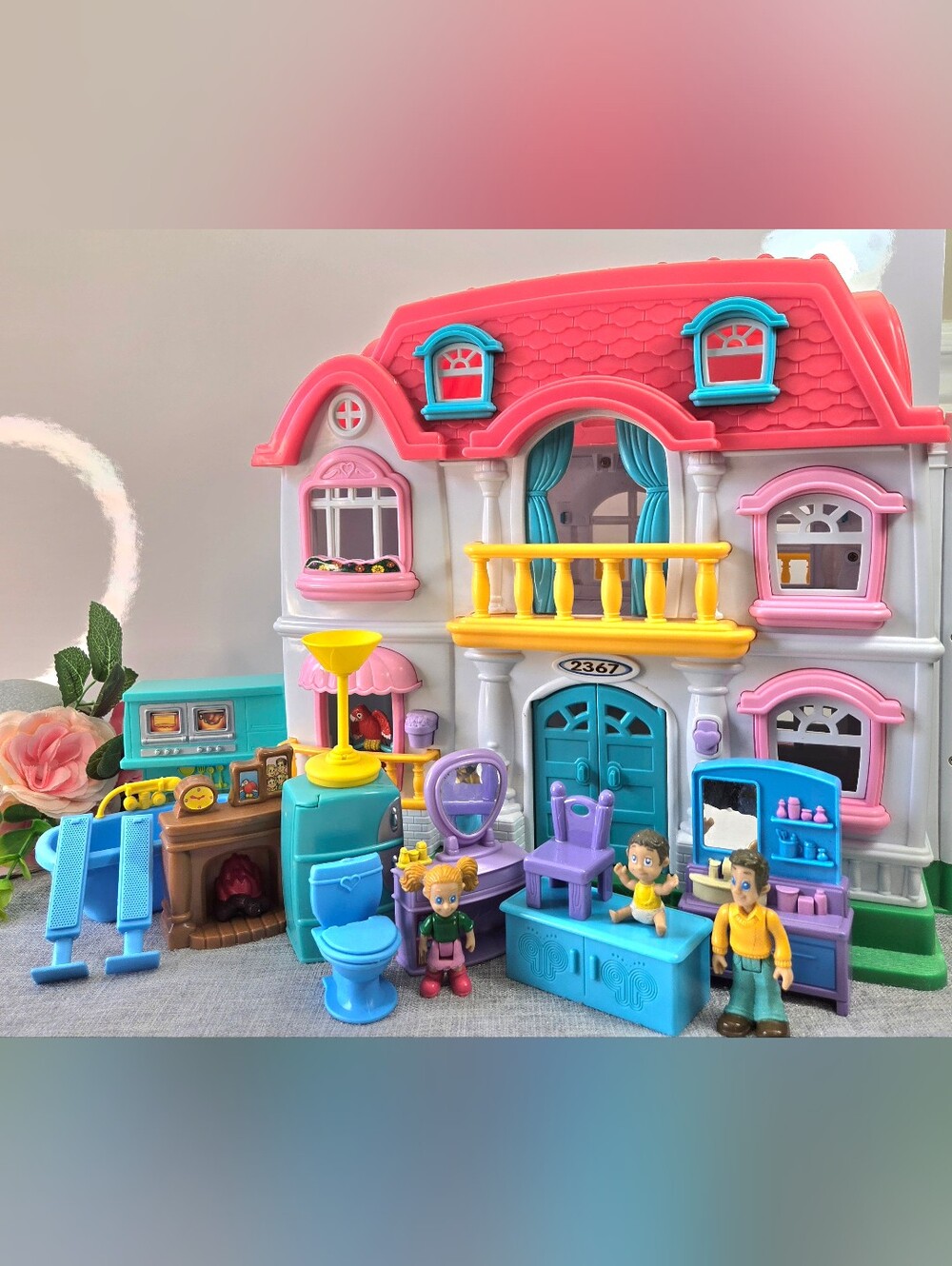Vintage Keenway Home Sweet Home Electronic Dollhouse Playset Furniture Figures